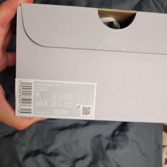 Brand new ds nike air force 1 low all white size 9 men's. - Picture 6 of 9